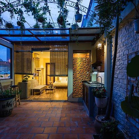 مبيت وإفطار مدينة هوشي منه The Red House المظهر الخارجي الصورة