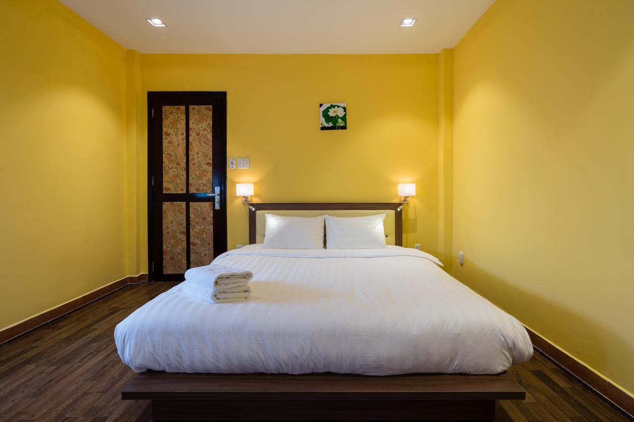 مبيت وإفطار مدينة هوشي منه The Red House المظهر الخارجي الصورة