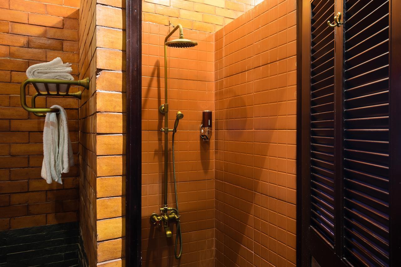 مبيت وإفطار مدينة هوشي منه The Red House المظهر الخارجي الصورة