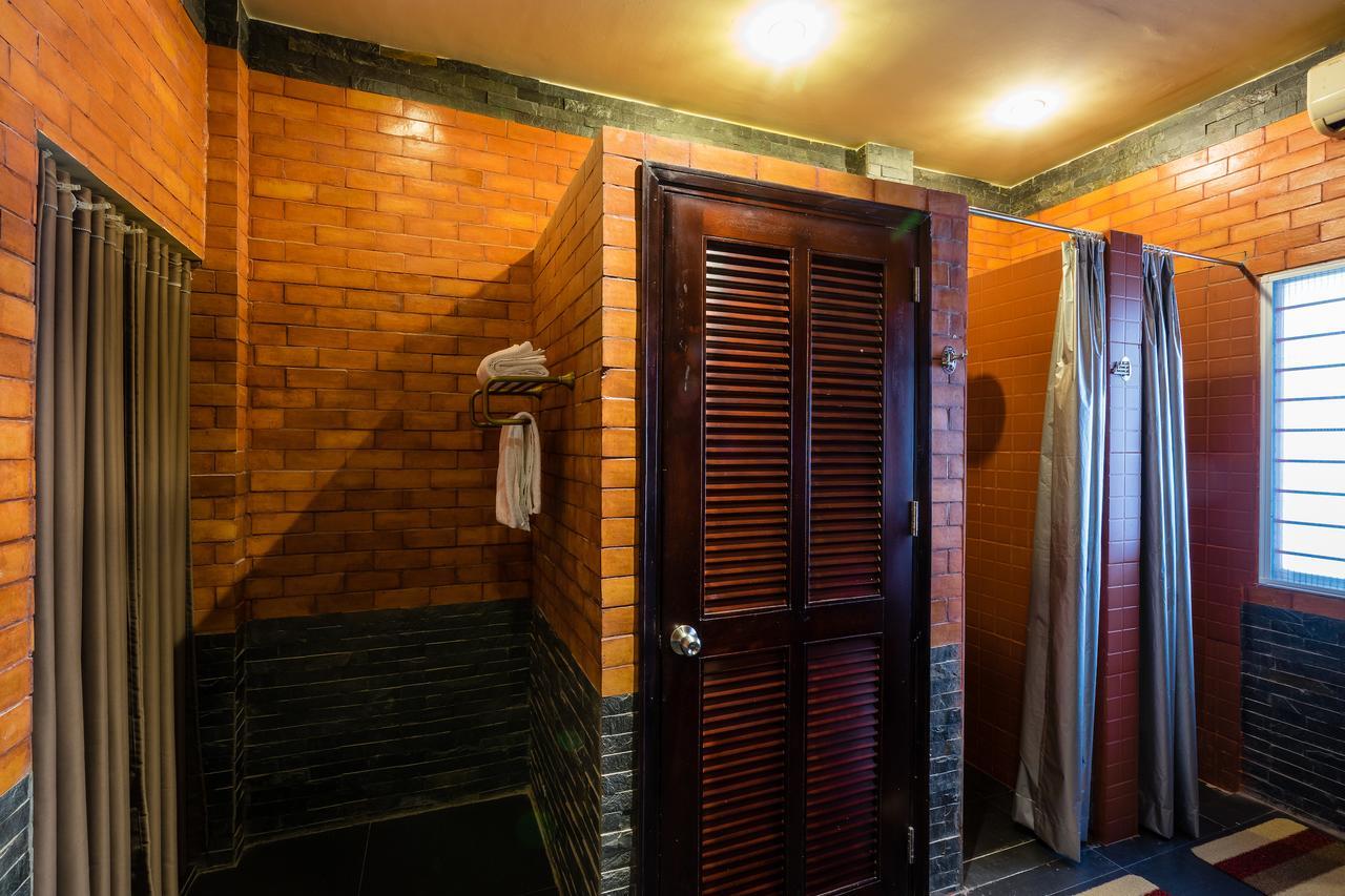 مبيت وإفطار مدينة هوشي منه The Red House المظهر الخارجي الصورة