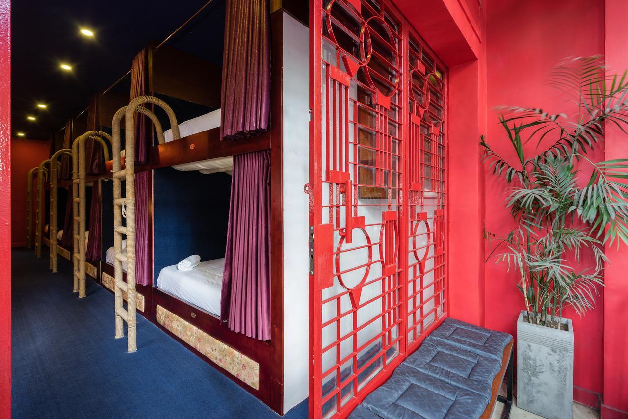 مبيت وإفطار مدينة هوشي منه The Red House المظهر الخارجي الصورة